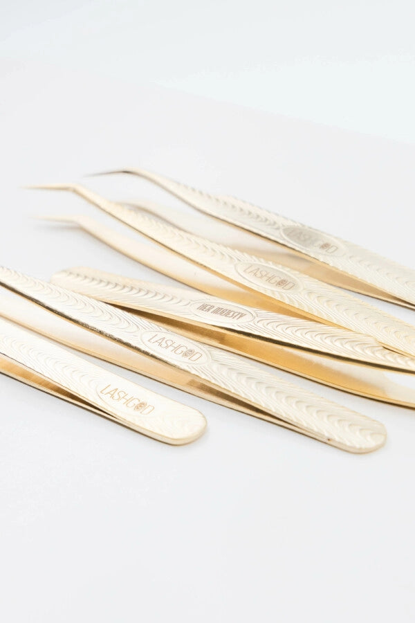 The Dynasty Tweezer Collection - Lash God